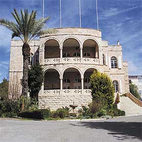 Lectures and Tours